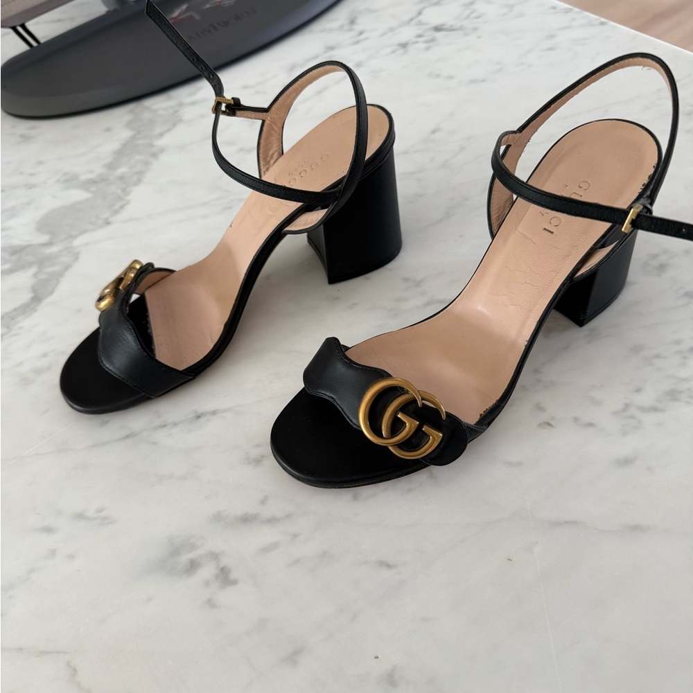 GUCCI Marmont Leather GG Block-Heel Sandals - Picture 4 of 16